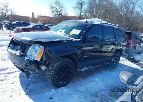 2013 GMC Yukon Sle z USA, uszkodzony, nr VIN 1GKS2AE07DR331827